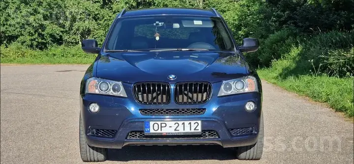 BMW X3 2012 photo 2