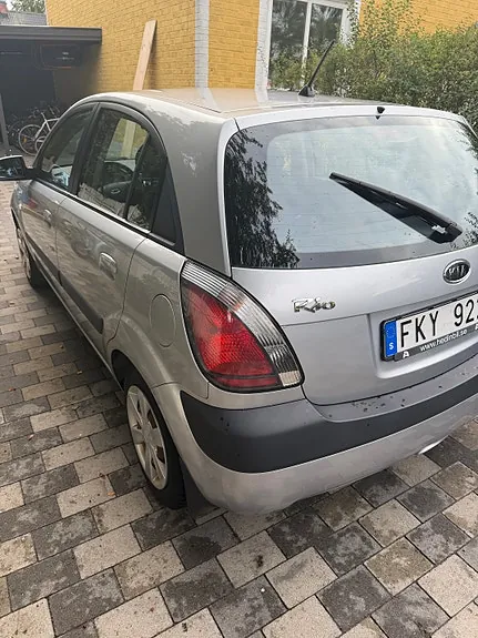 Kia Rio 2007 photo 2