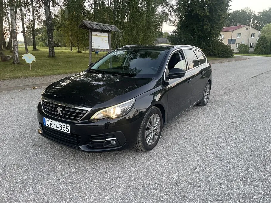 Peugeot 308 2018 photo 3