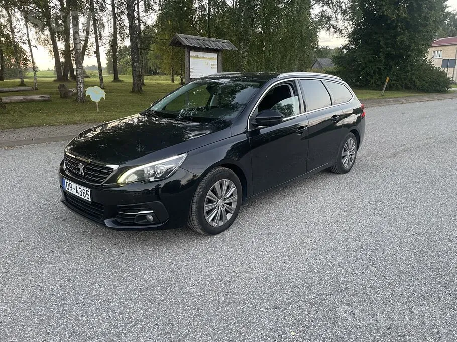 Peugeot 308 2018 photo 2