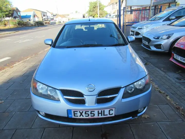 Nissan Almera 2005 photo 5