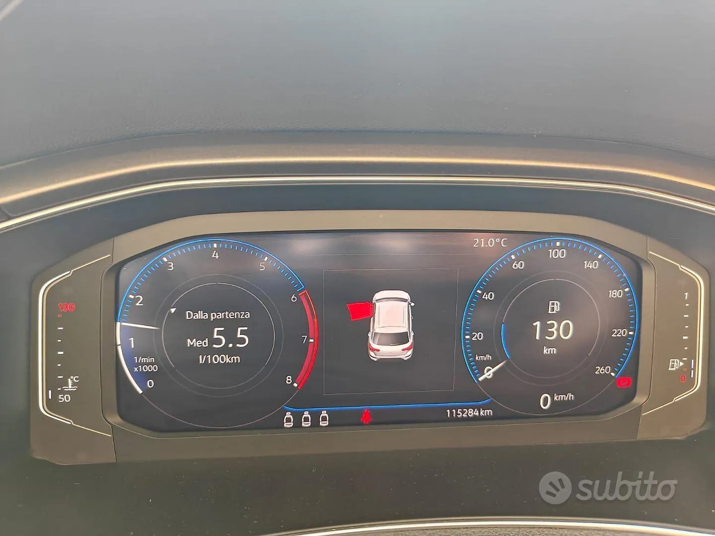 Volkswagen T-Roc 2018 photo 2