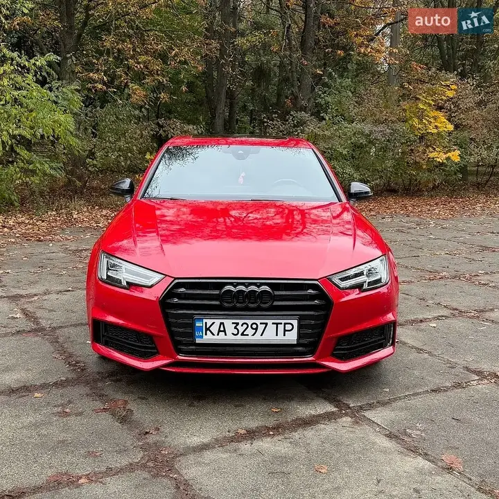 Audi A4 2018 photo 3