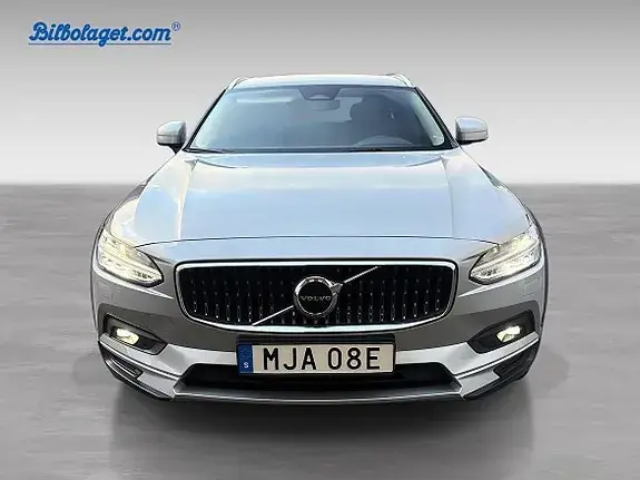 Volvo V90 Cross Country 2023 photo 3