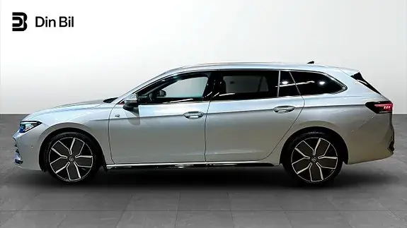 Volkswagen Passat 2026 photo 2