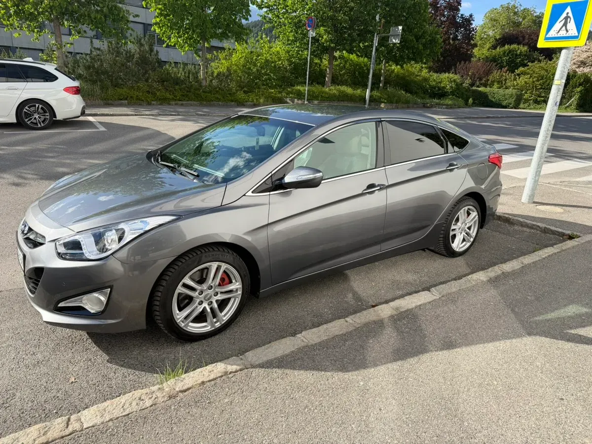 Hyundai I40 2013 photo 2