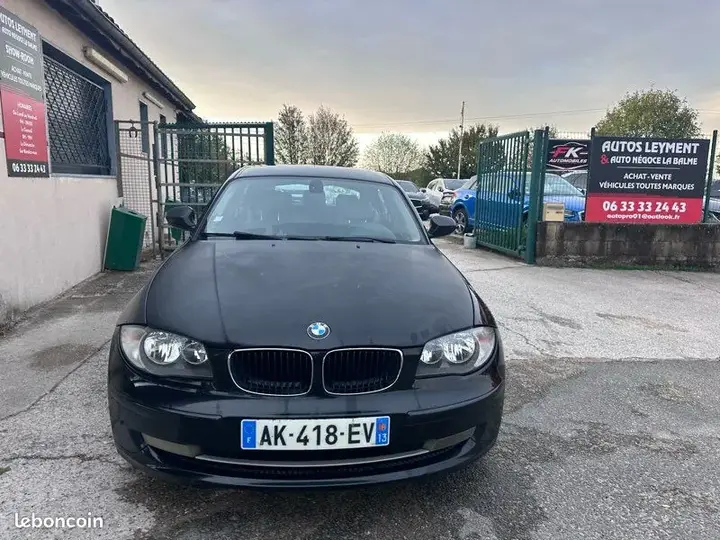 BMW Série 1 2010 photo 2