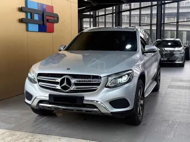 Mercedes-Benz Glc200
