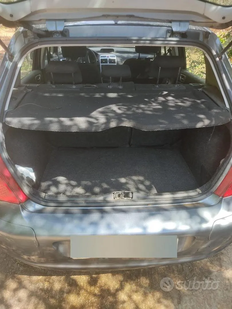 Peugeot 307 2006 photo 3