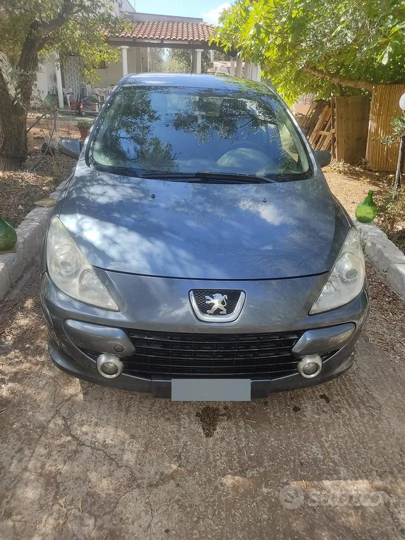 Peugeot 307