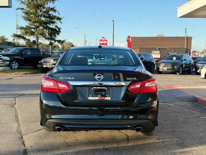 Nissan Altima 2016 photo 4