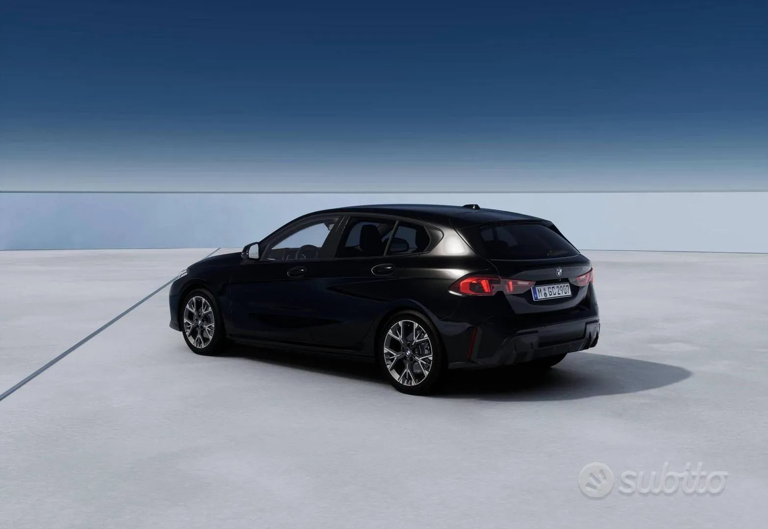 BMW 1 Series 2026 photo 2