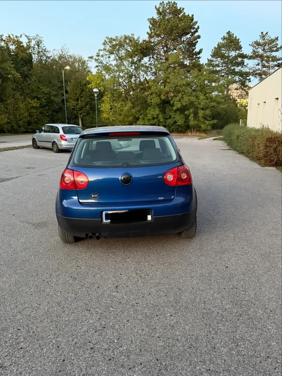 Volkswagen Golf 2004 photo 3
