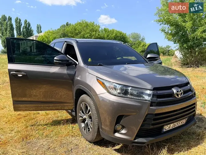 Toyota Highlander 2016 photo 4