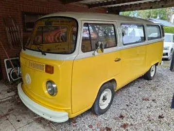 Volkswagen T2B