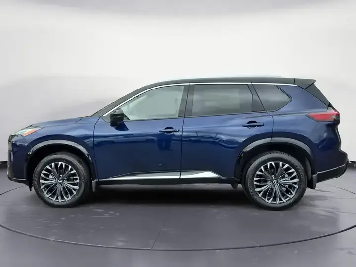 Nissan Rogue 2026 photo 2