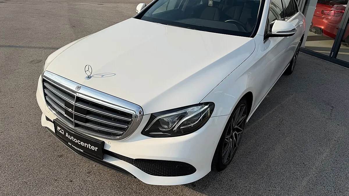 Mercedes-Benz E-Class 2020 photo 3