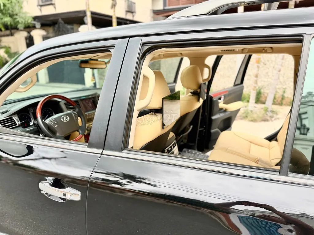 Lexus Lx 2009 photo 5