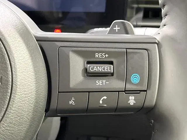 Nissan Serena 2026 photo 5