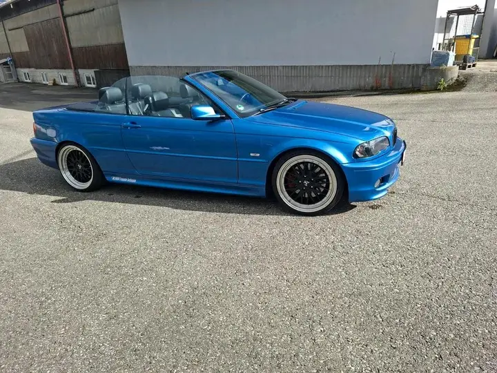 BMW 330I