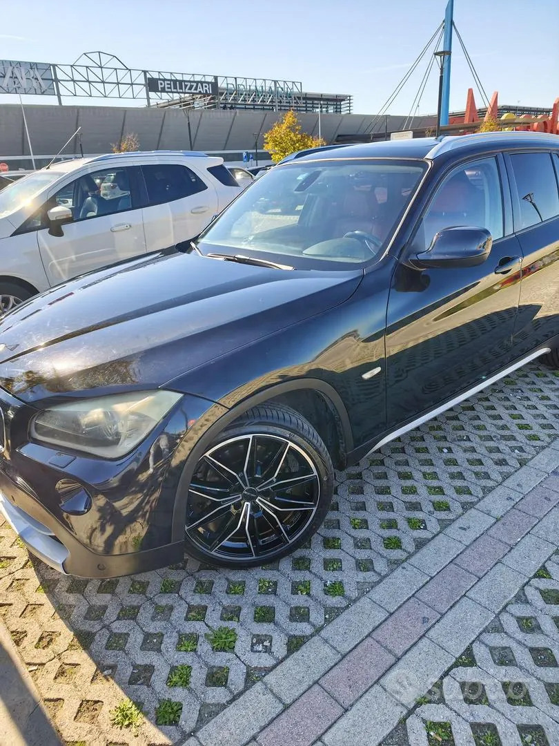 BMW X1 2010 photo 2