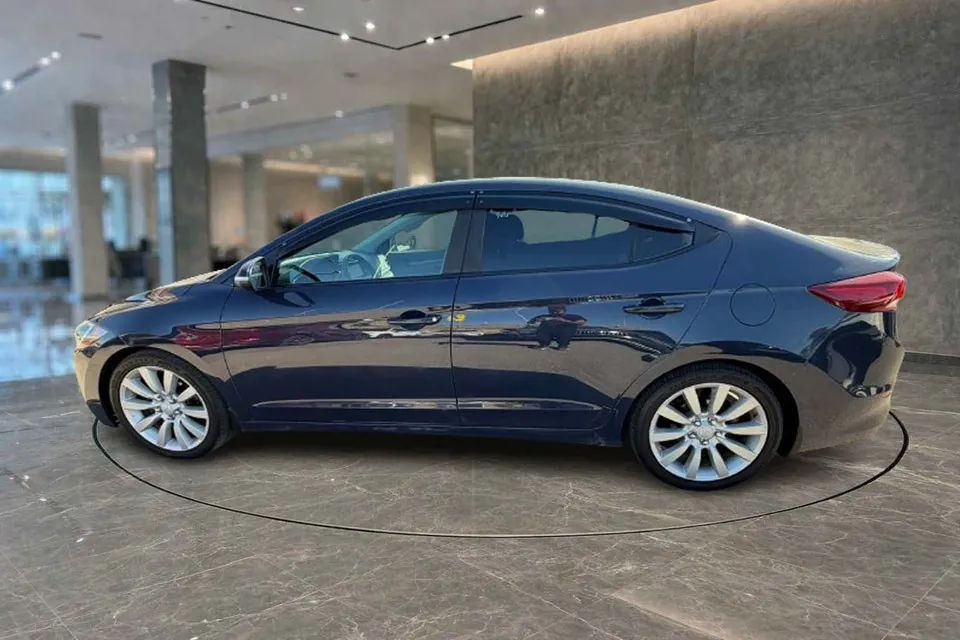 Hyundai Elantra 2017 photo 4