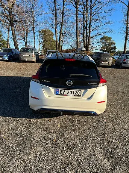 Nissan Leaf 2018 photo 3