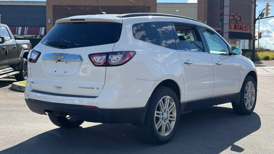 Chevrolet Traverse 2015 photo 4