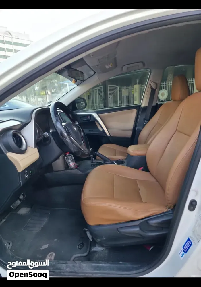 Toyota Rav 4 2015 photo 3