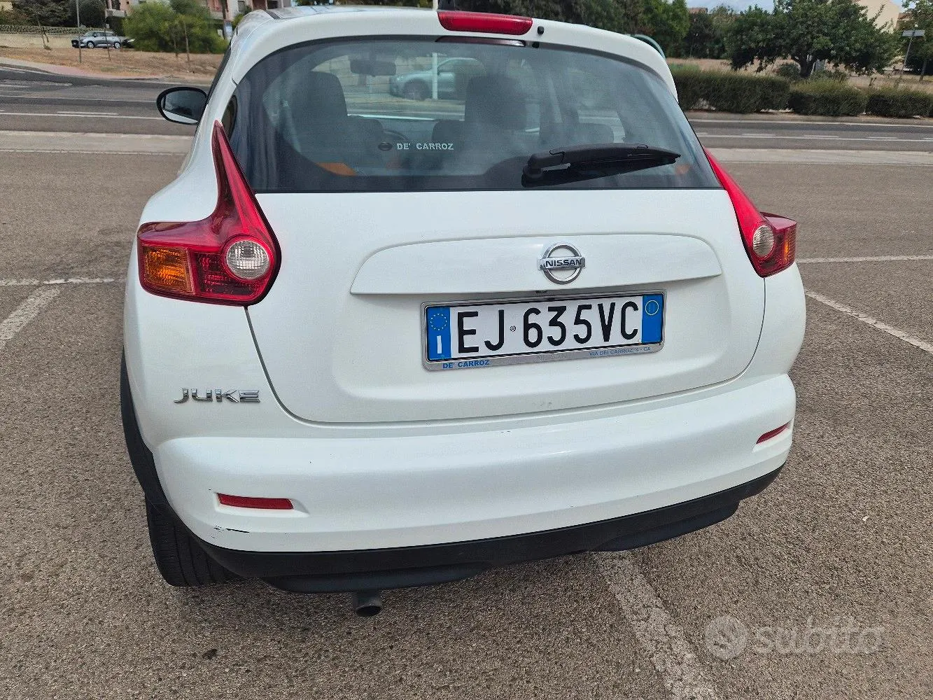 Nissan Juke 2011 photo 2
