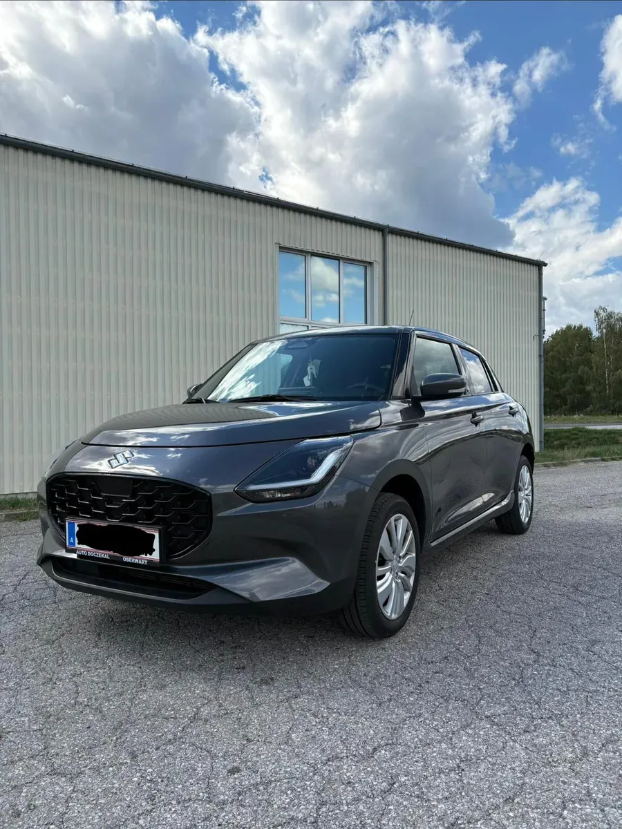 Suzuki Swift 2024 photo 2