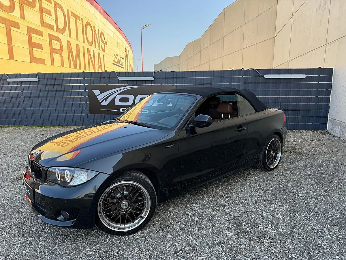 BMW 1 Series 2012 photo 2