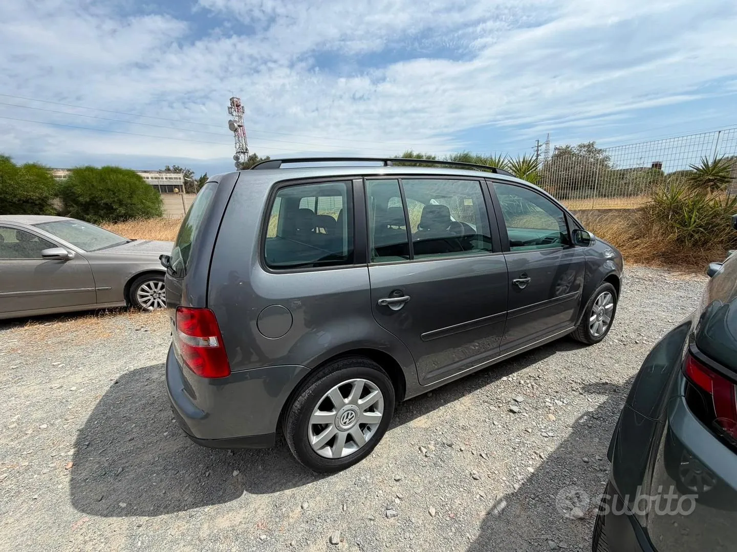 Volkswagen Touran 2005 photo 5