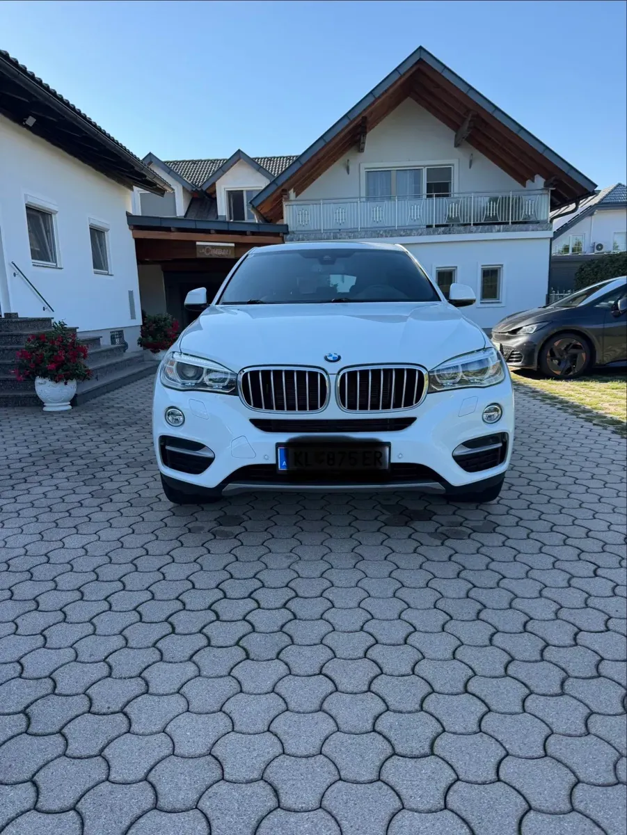 BMW X6 2017 photo 2