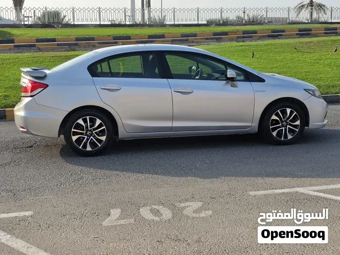 Honda Civic 2014 photo 2