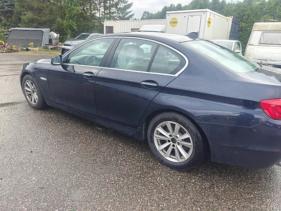 BMW 520I 2012 photo 3