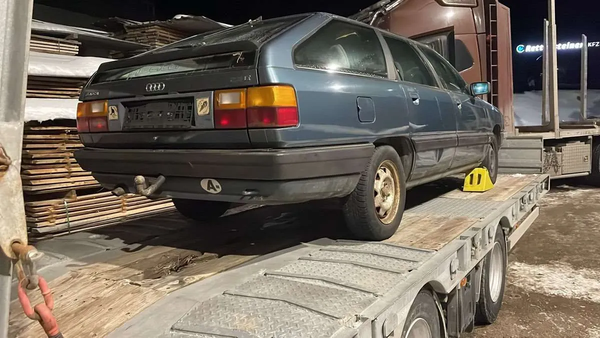 Audi 100 1987 photo 3