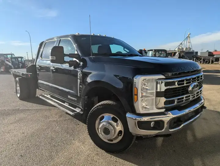 Ford F350 2024 photo 5
