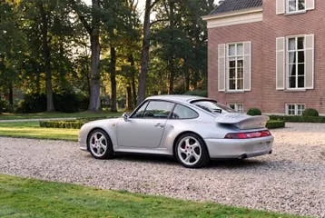 Porsche 911 1995 photo 2