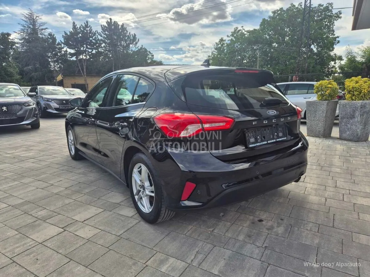 Ford Focus 2021 photo 3