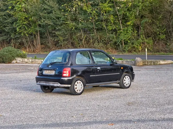 Nissan Micra 2003 photo 5