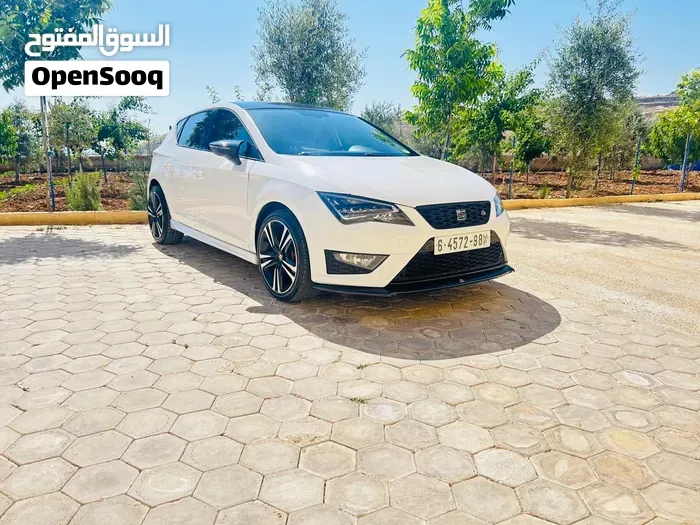 Seat Leon 2015 photo 2