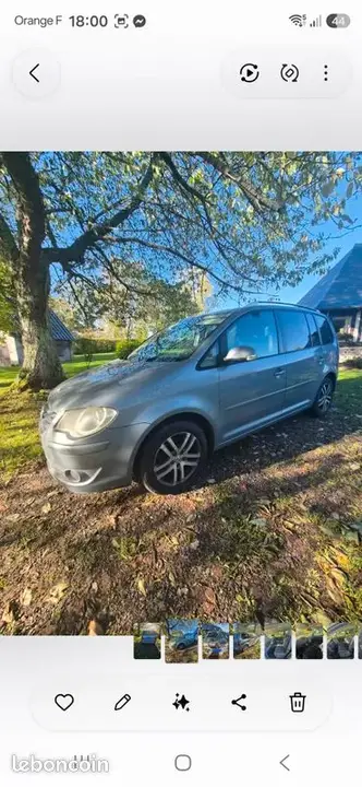 Volkswagen Touran 2008 photo 3