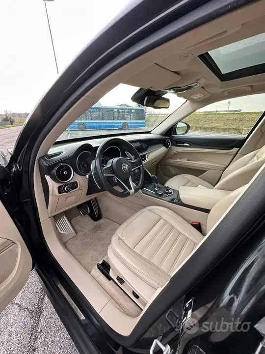 Alfa Romeo Stelvio 2019 photo 5