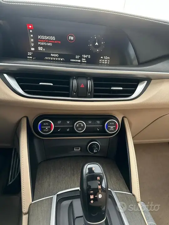 Alfa Romeo Stelvio 2019 photo 4