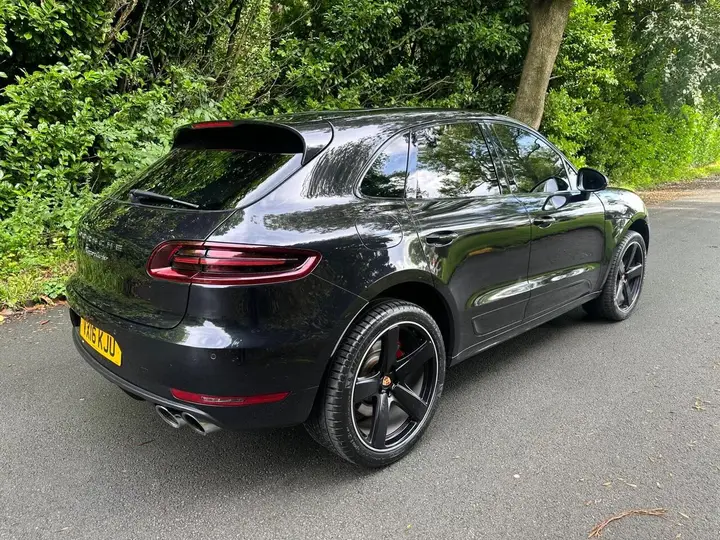 Porsche Macan 2016 photo 2