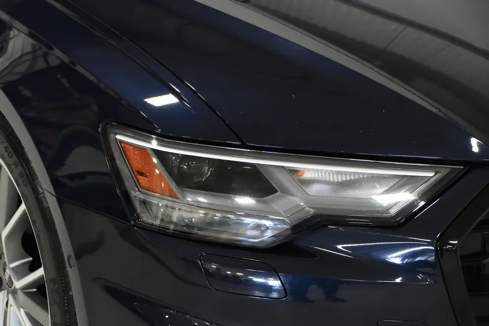 Audi A6 2023 photo 2