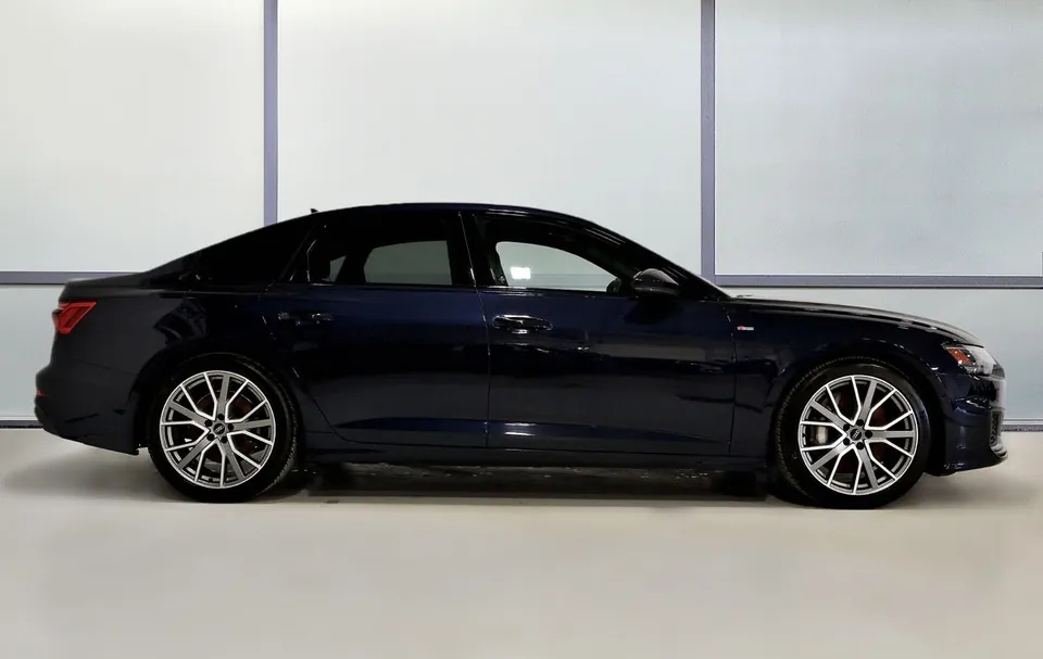 Audi A6 2023 photo 5