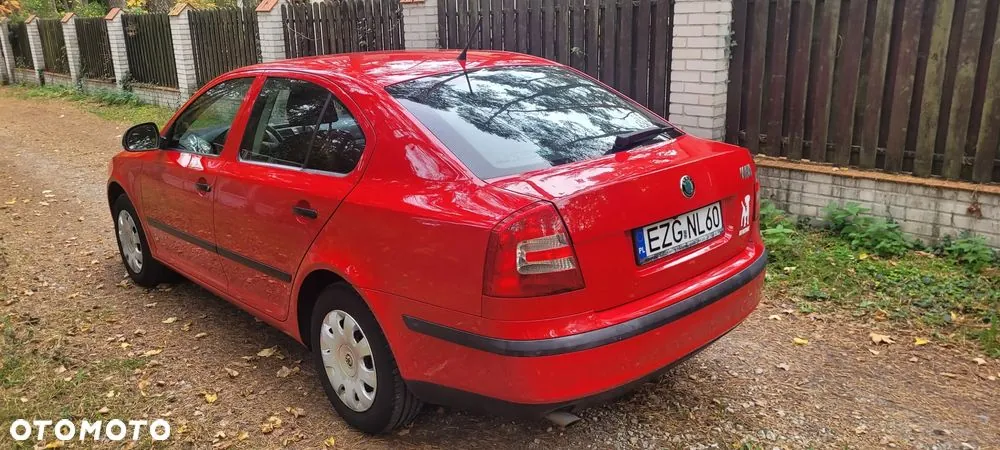 Skoda Octavia 2012 photo 3