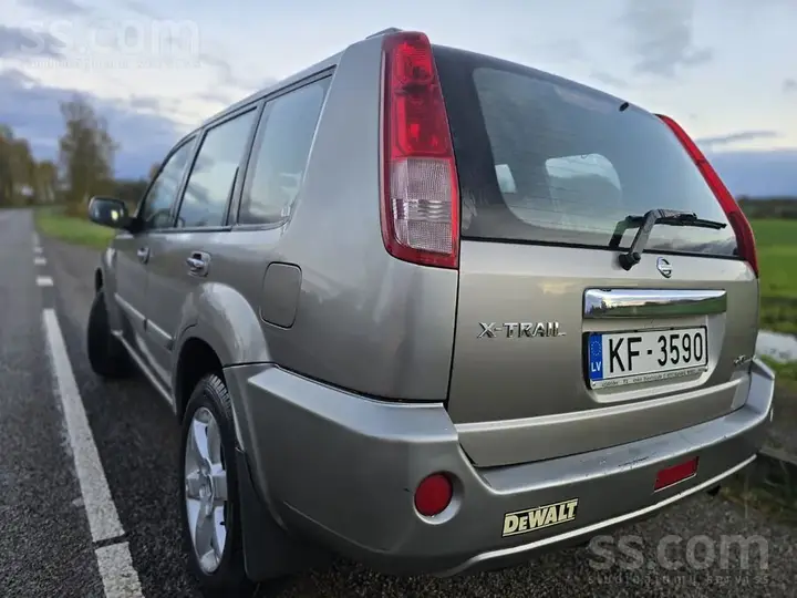Nissan X-Trail 2006 photo 3